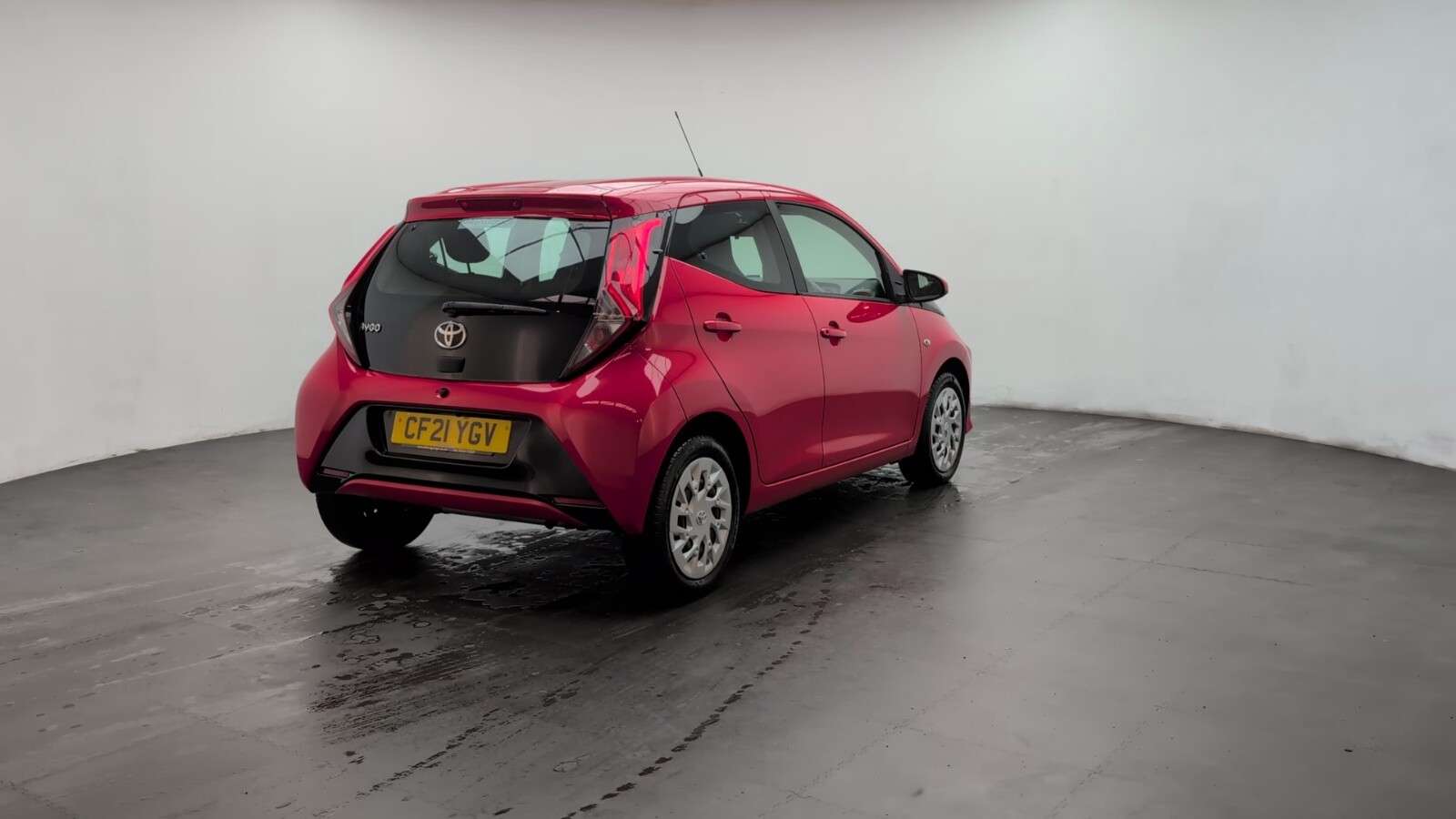 2021 TOYOTA AYGO 2021 TOYOTA AYGO