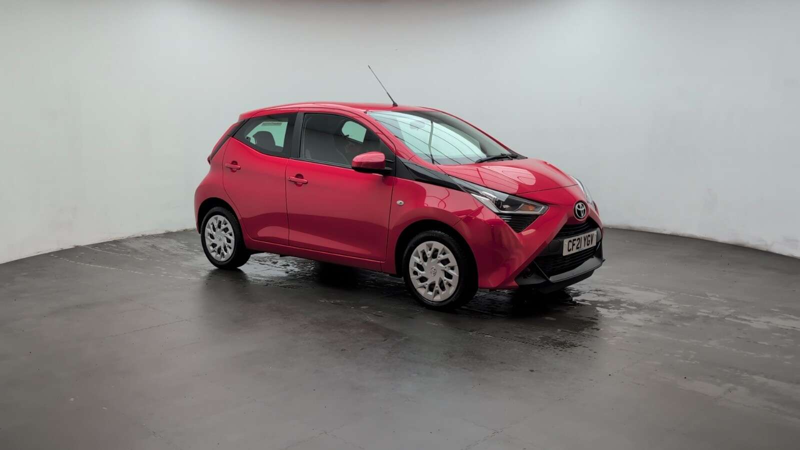 2021 TOYOTA AYGO 2021 TOYOTA AYGO