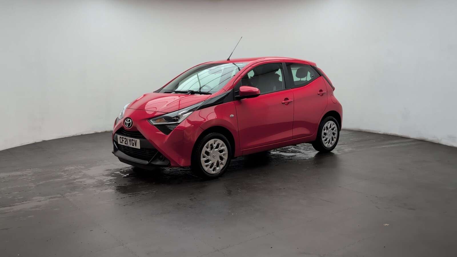 2021 TOYOTA AYGO 2021 TOYOTA AYGO