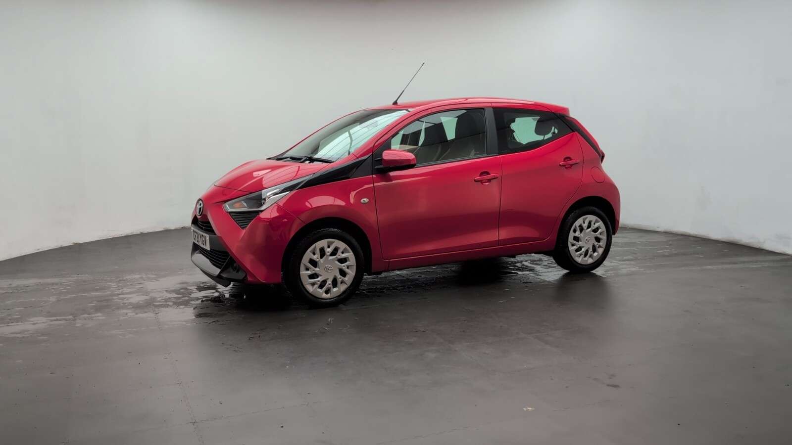 2021 TOYOTA AYGO 2021 TOYOTA AYGO