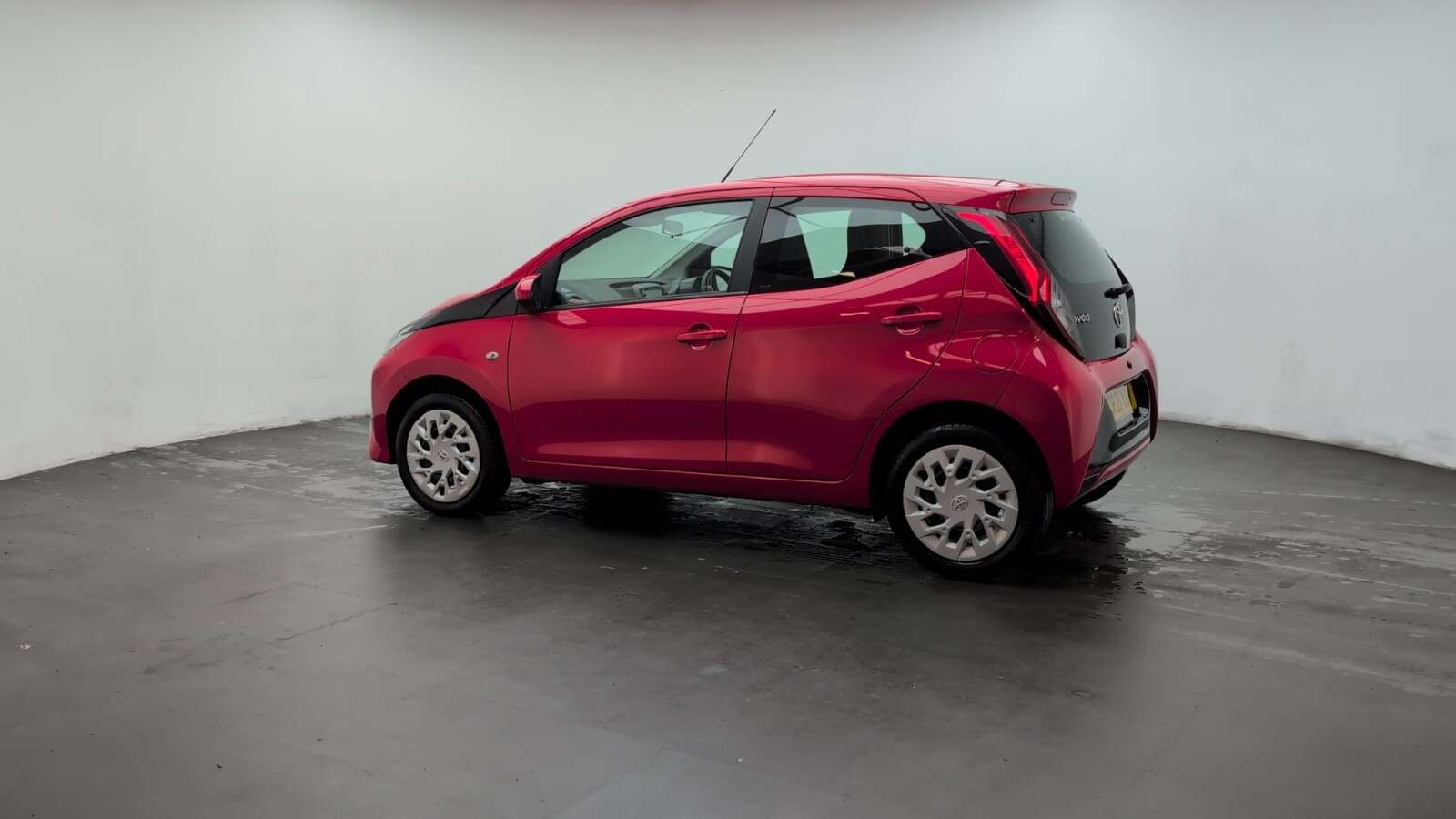 2021 TOYOTA AYGO 2021 TOYOTA AYGO