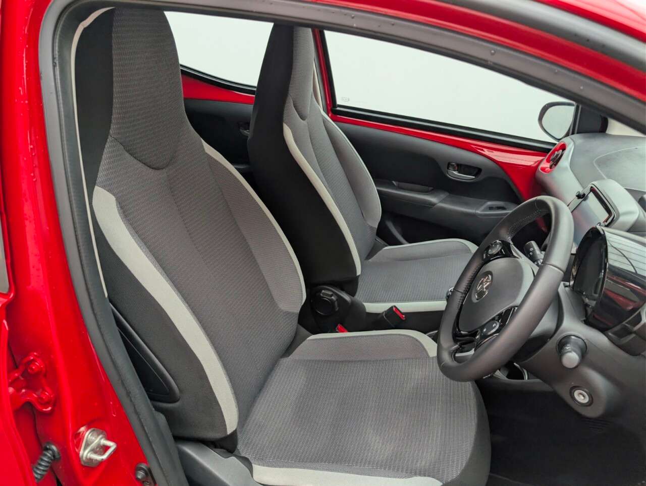 2021 TOYOTA AYGO 2021 TOYOTA AYGO