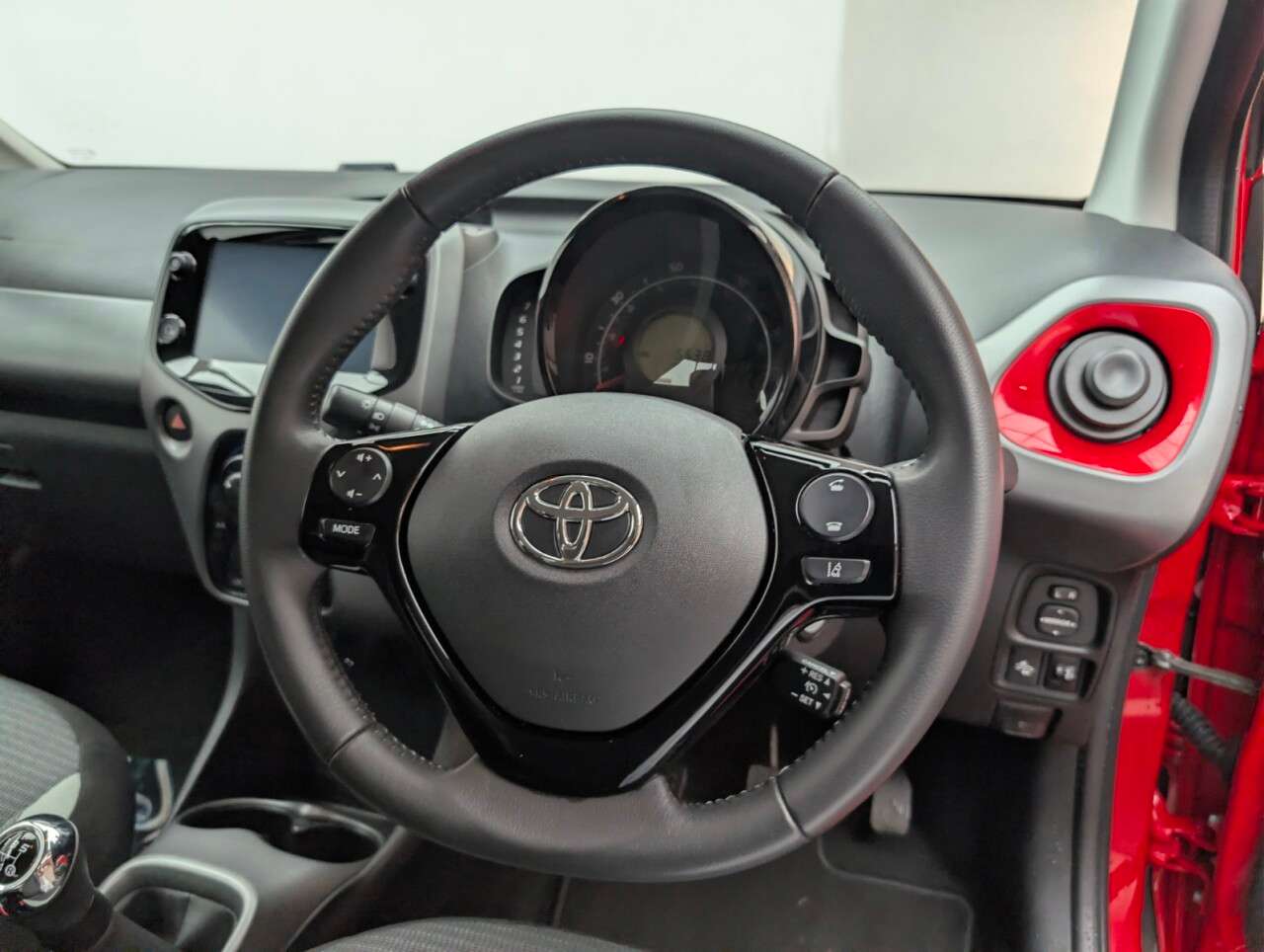 2021 TOYOTA AYGO 2021 TOYOTA AYGO