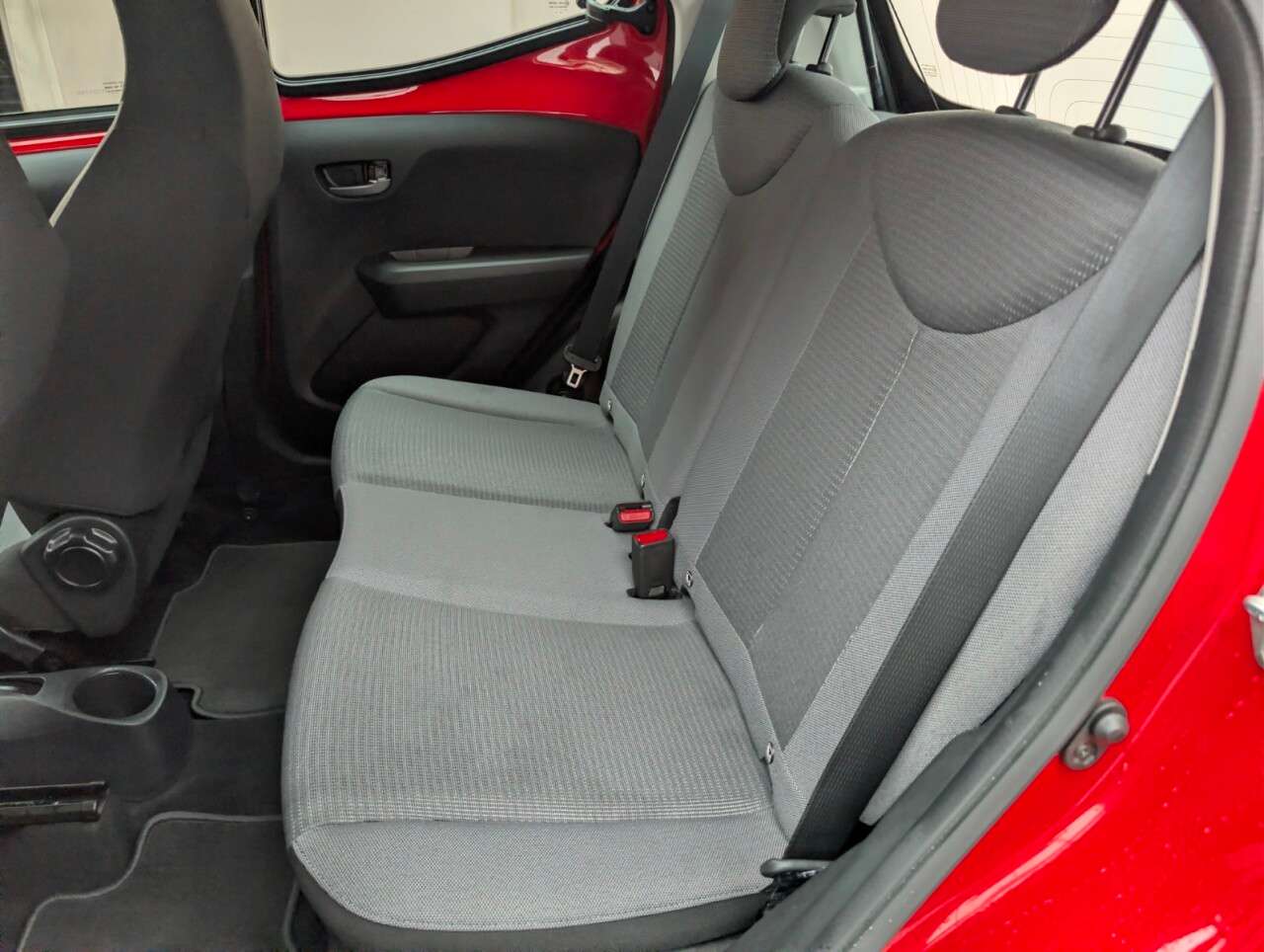 2021 TOYOTA AYGO 2021 TOYOTA AYGO