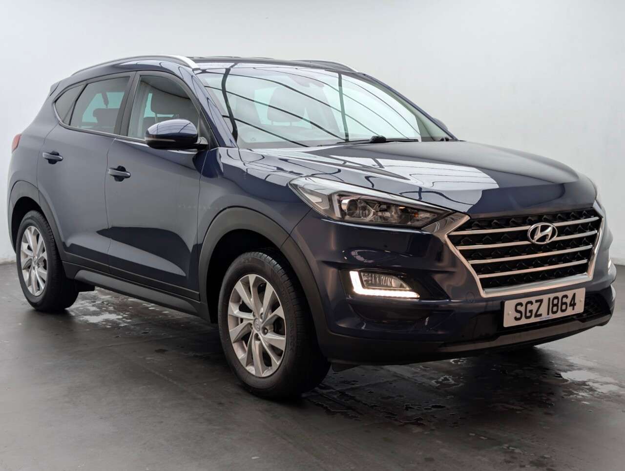 A 2020 HYUNDAI TUCSON 1.6 GDi SE Nav SUV 5dr Petrol Manual Euro 6 (s/s) (132 ps) PARKING CAMERA+A A 2020 HYUNDAI TUCSON 1.6 GDi SE Nav SUV 5dr Petrol Manual Euro 6 (s/s) (132 ps) PARKING CAMERA+A