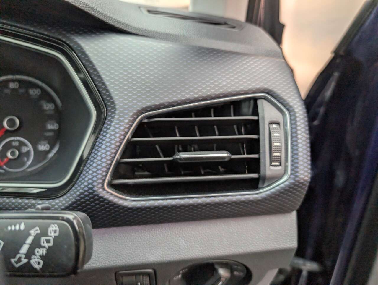 2020 VOLKSWAGEN T-CROSS 2020 VOLKSWAGEN T-CROSS