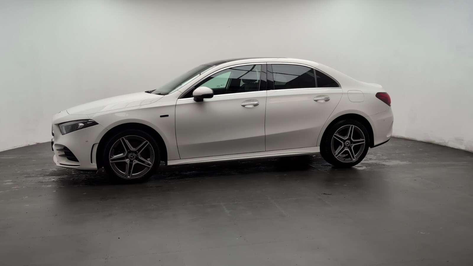 2020 MERCEDES-BENZ A CLASS 2020 MERCEDES-BENZ A CLASS