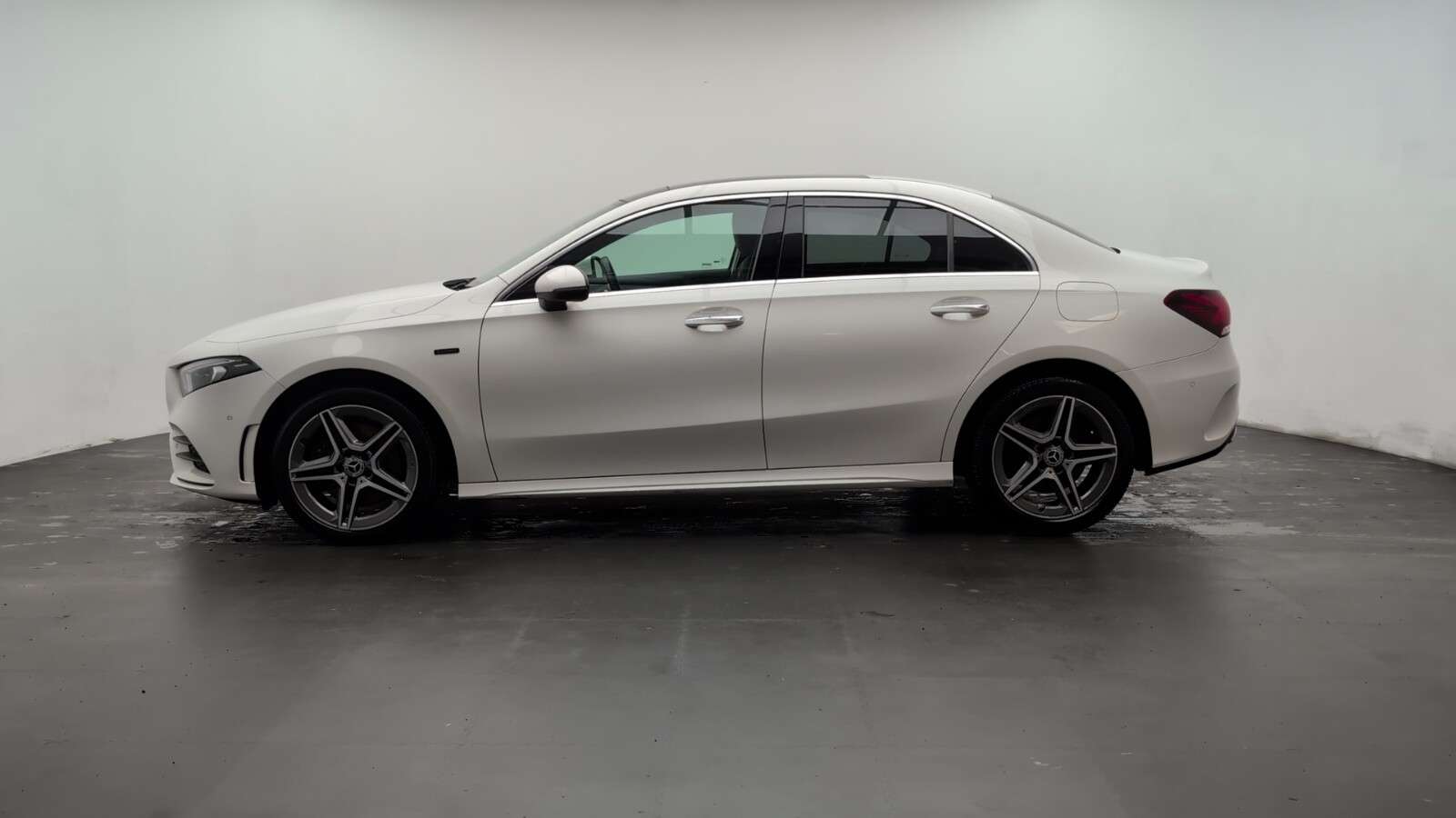 2020 MERCEDES-BENZ A CLASS 2020 MERCEDES-BENZ A CLASS