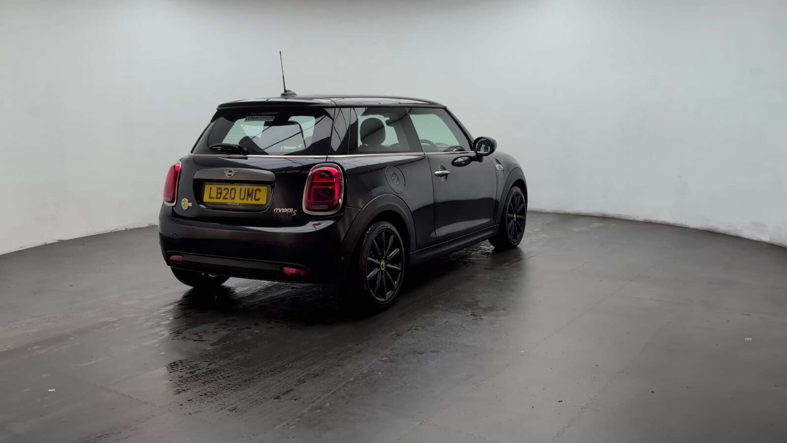 2020 MINI ELECTRIC HATCH 2020 MINI ELECTRIC HATCH