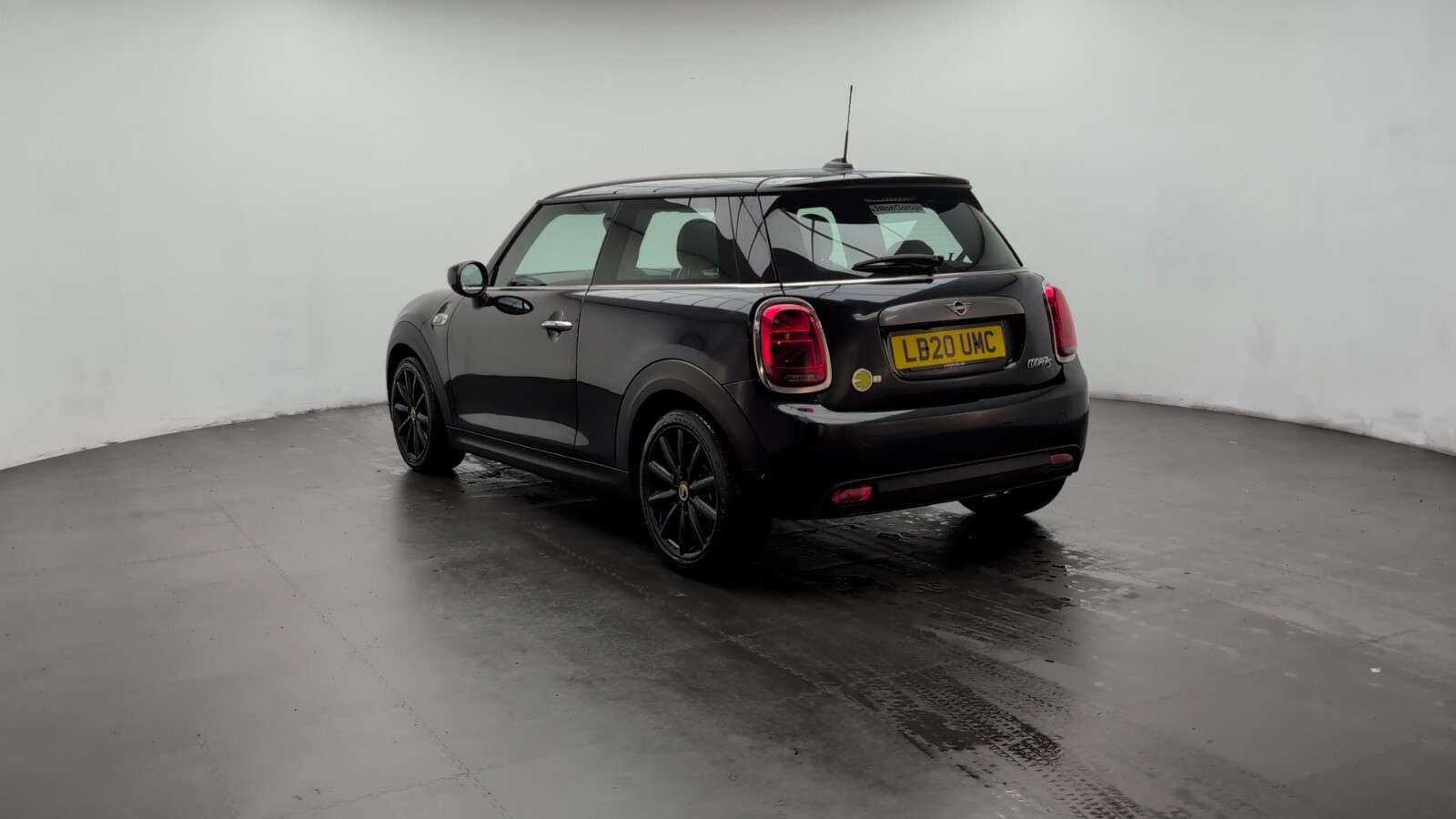 2020 MINI ELECTRIC HATCH 2020 MINI ELECTRIC HATCH