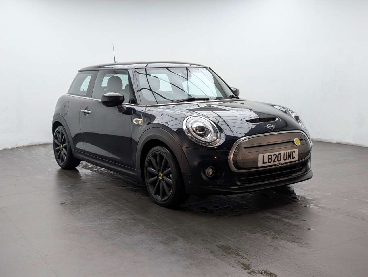 2020 MINI ELECTRIC HATCH 2020 MINI ELECTRIC HATCH