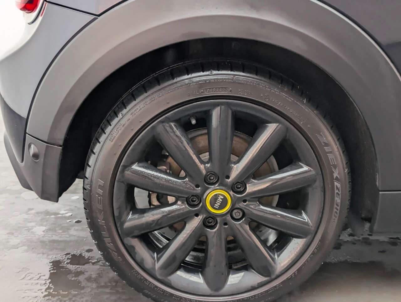 2020 MINI ELECTRIC HATCH 2020 MINI ELECTRIC HATCH