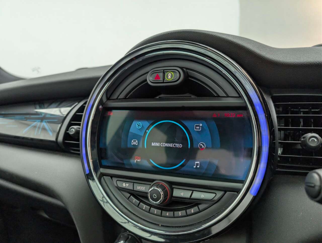 2020 MINI ELECTRIC HATCH 2020 MINI ELECTRIC HATCH