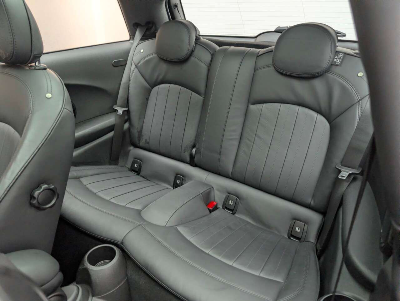 2020 MINI ELECTRIC HATCH 2020 MINI ELECTRIC HATCH