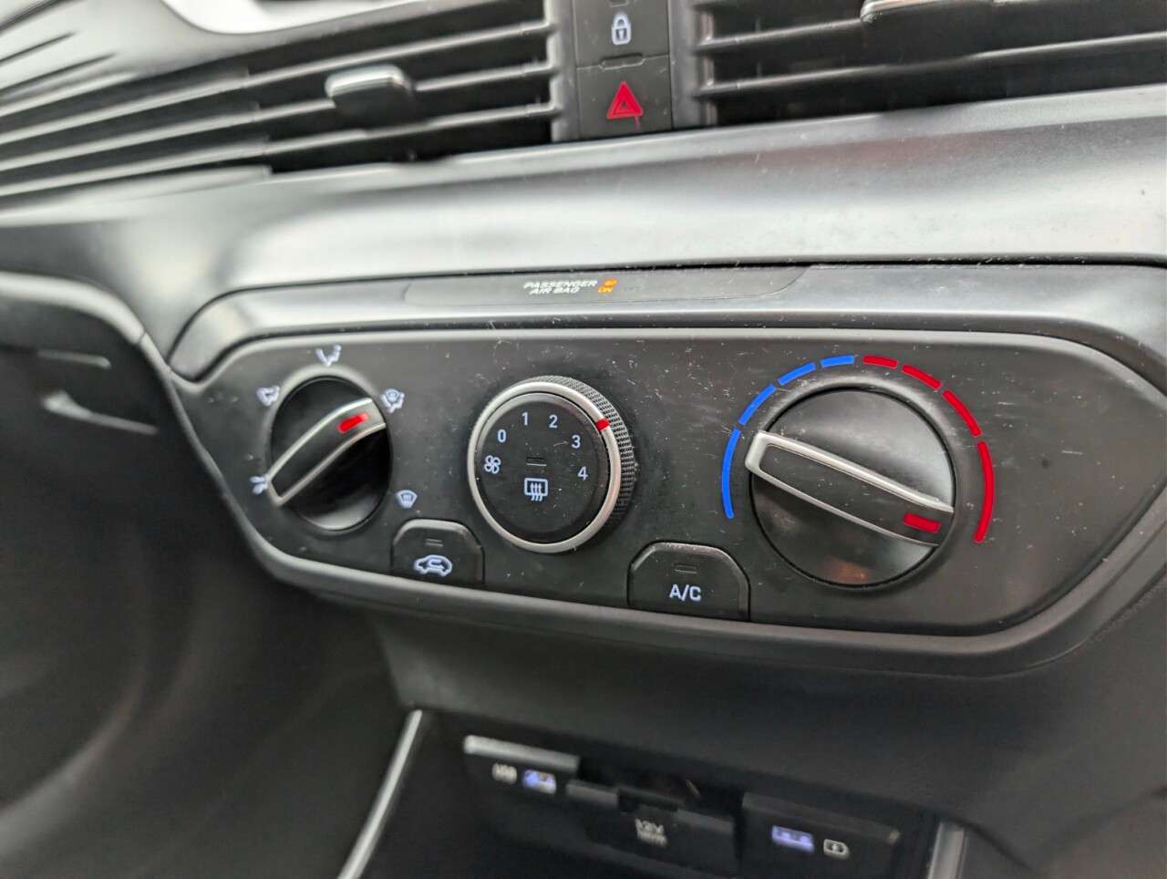 2021 HYUNDAI I20 2021 HYUNDAI I20