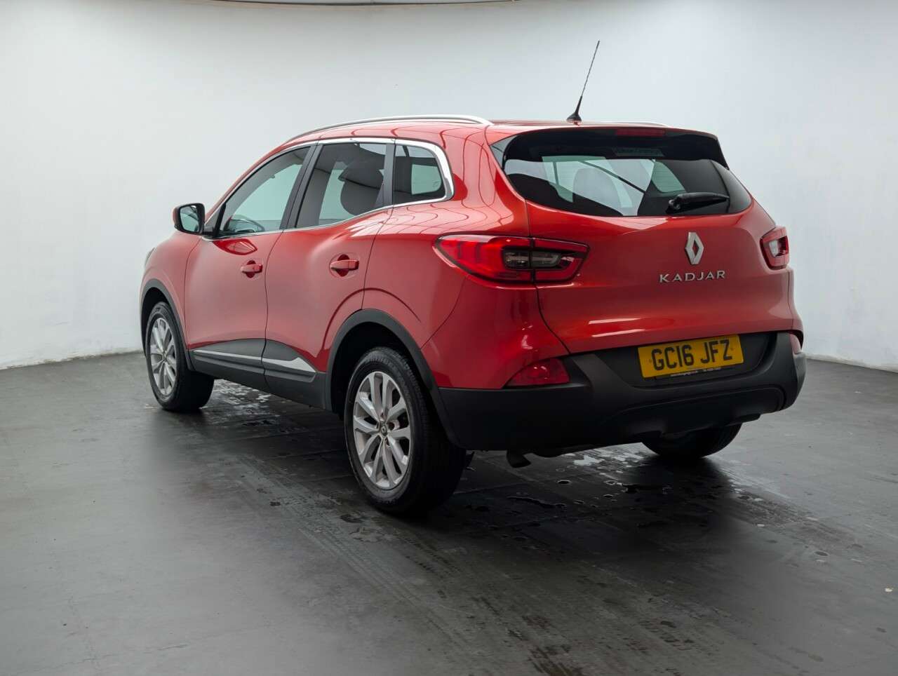 2016 RENAULT KADJAR 2016 RENAULT KADJAR