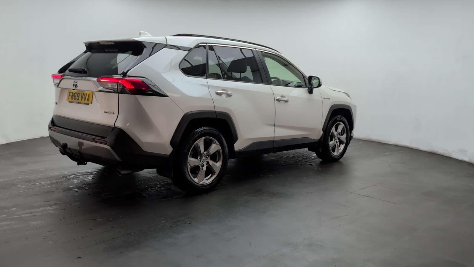 2019 TOYOTA RAV4 2019 TOYOTA RAV4