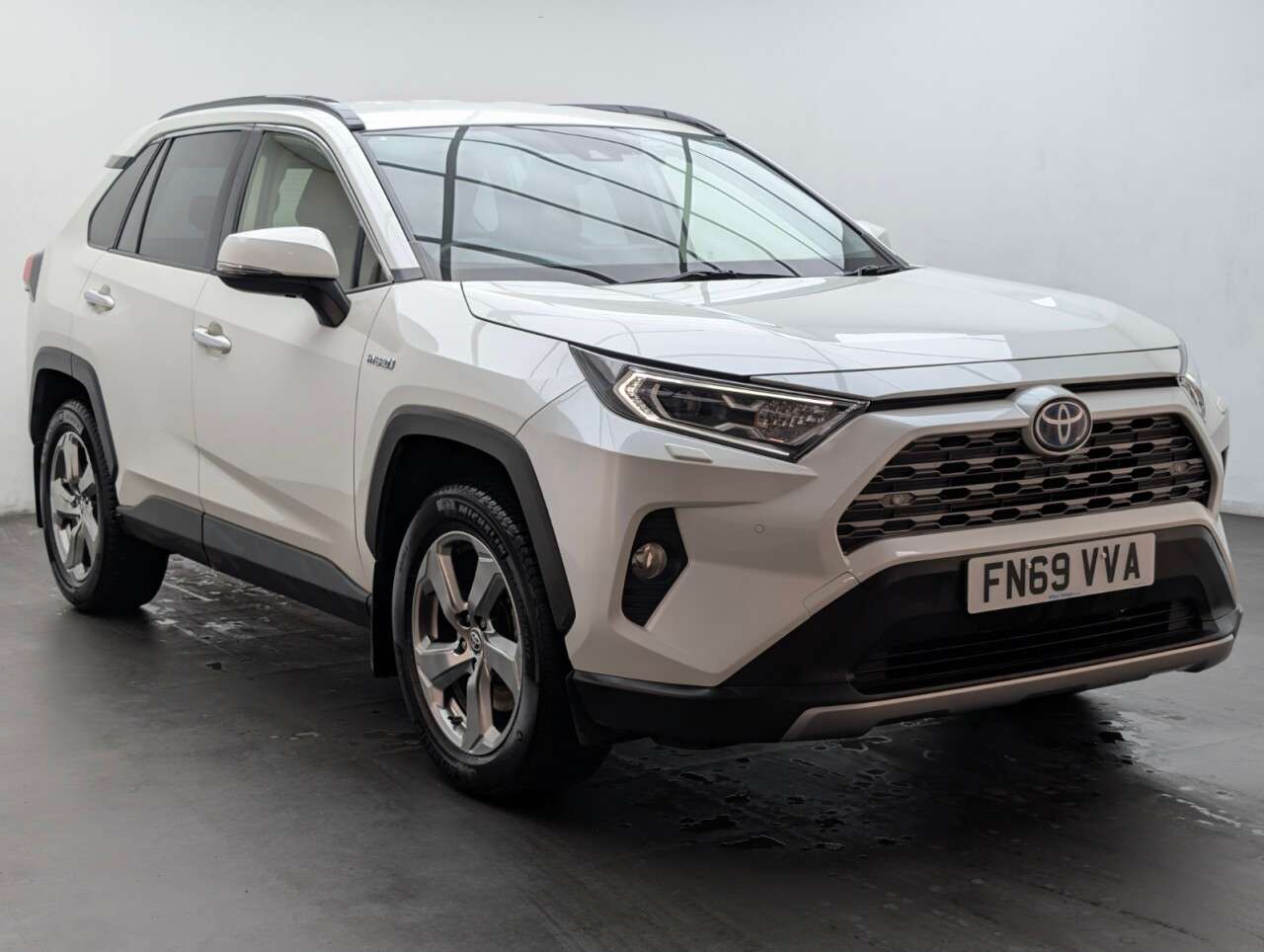 2019 TOYOTA RAV4 2019 TOYOTA RAV4