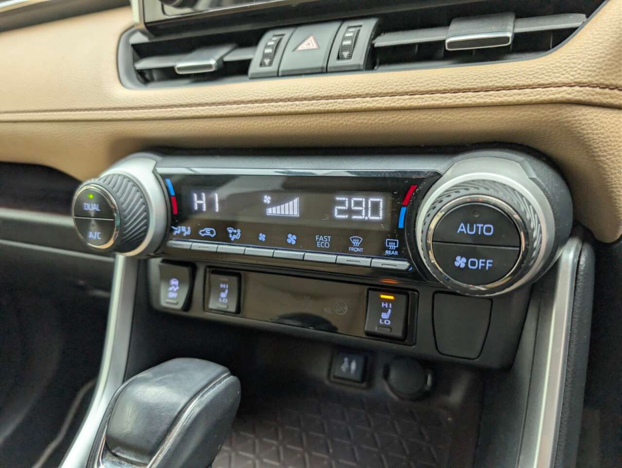 2019 TOYOTA RAV4 2019 TOYOTA RAV4