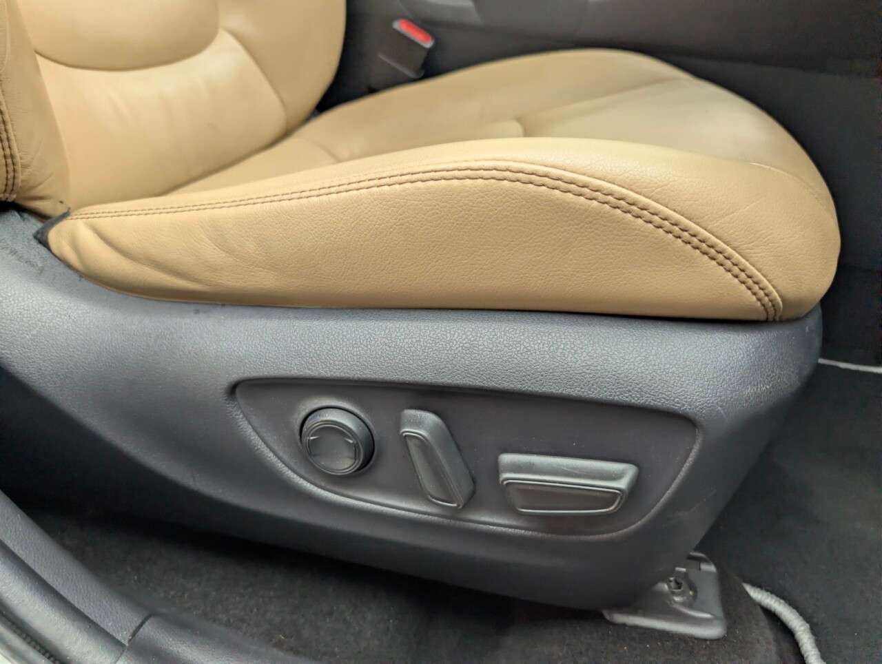 2019 TOYOTA RAV4 2019 TOYOTA RAV4