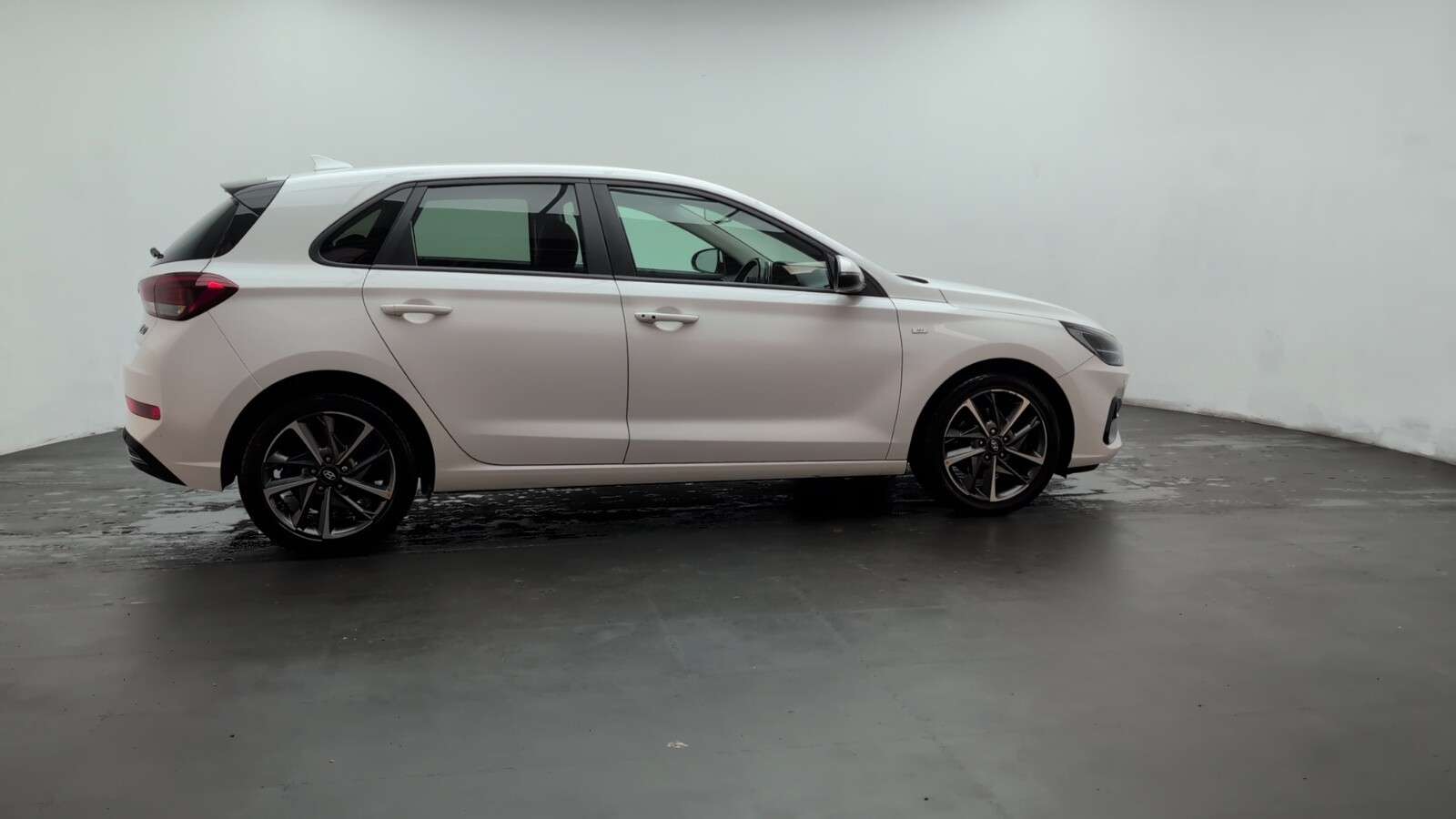 2021 HYUNDAI I30 2021 HYUNDAI I30