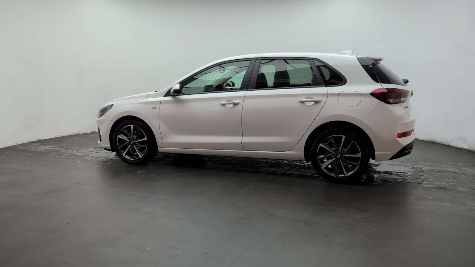 2021 HYUNDAI I30 2021 HYUNDAI I30