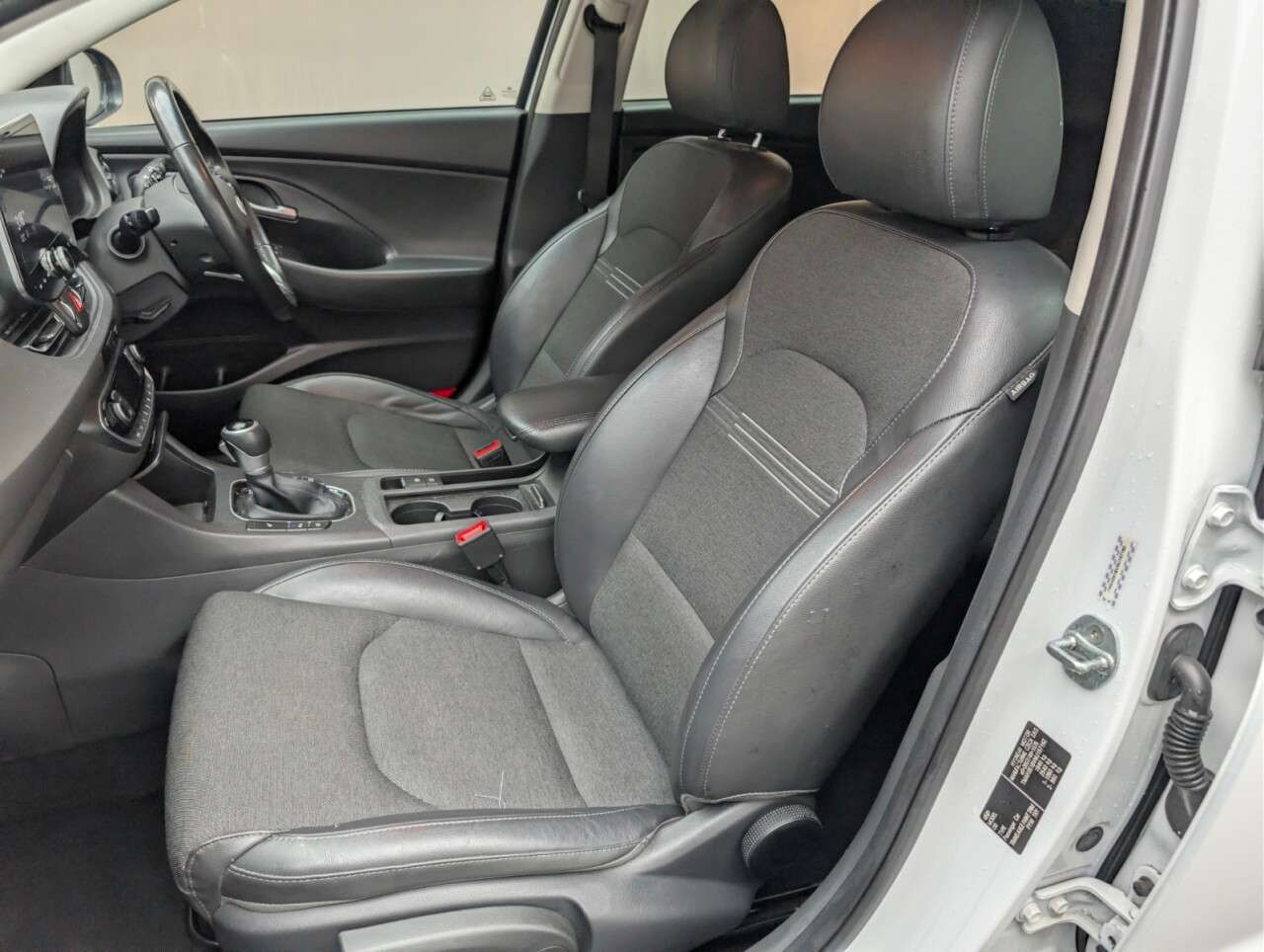 2021 HYUNDAI I30 2021 HYUNDAI I30