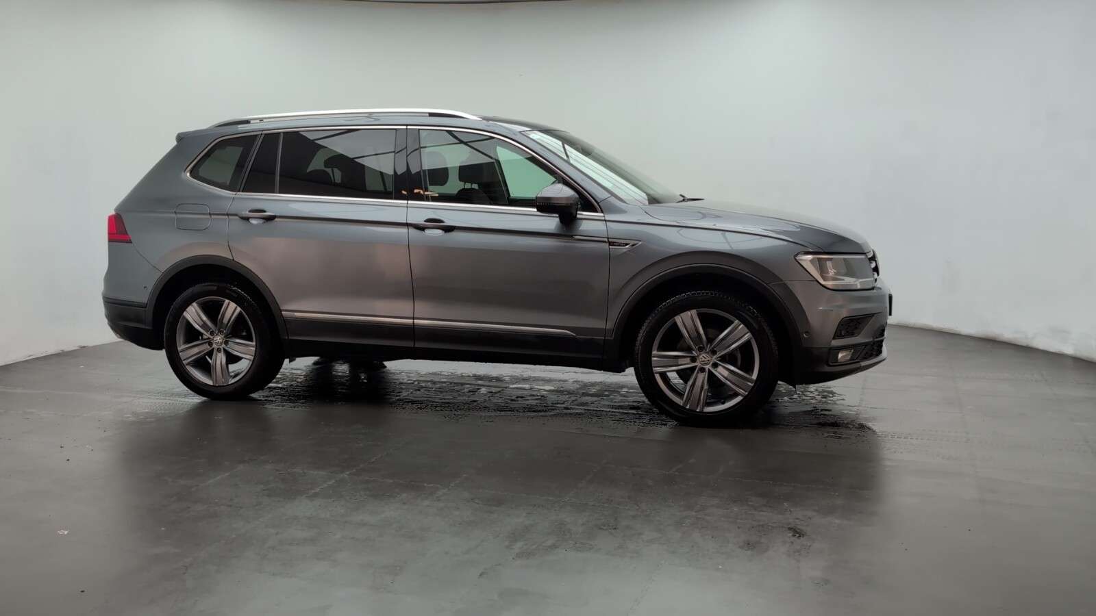 2019 VOLKSWAGEN TIGUAN ALLSPACE 2019 VOLKSWAGEN TIGUAN ALLSPACE