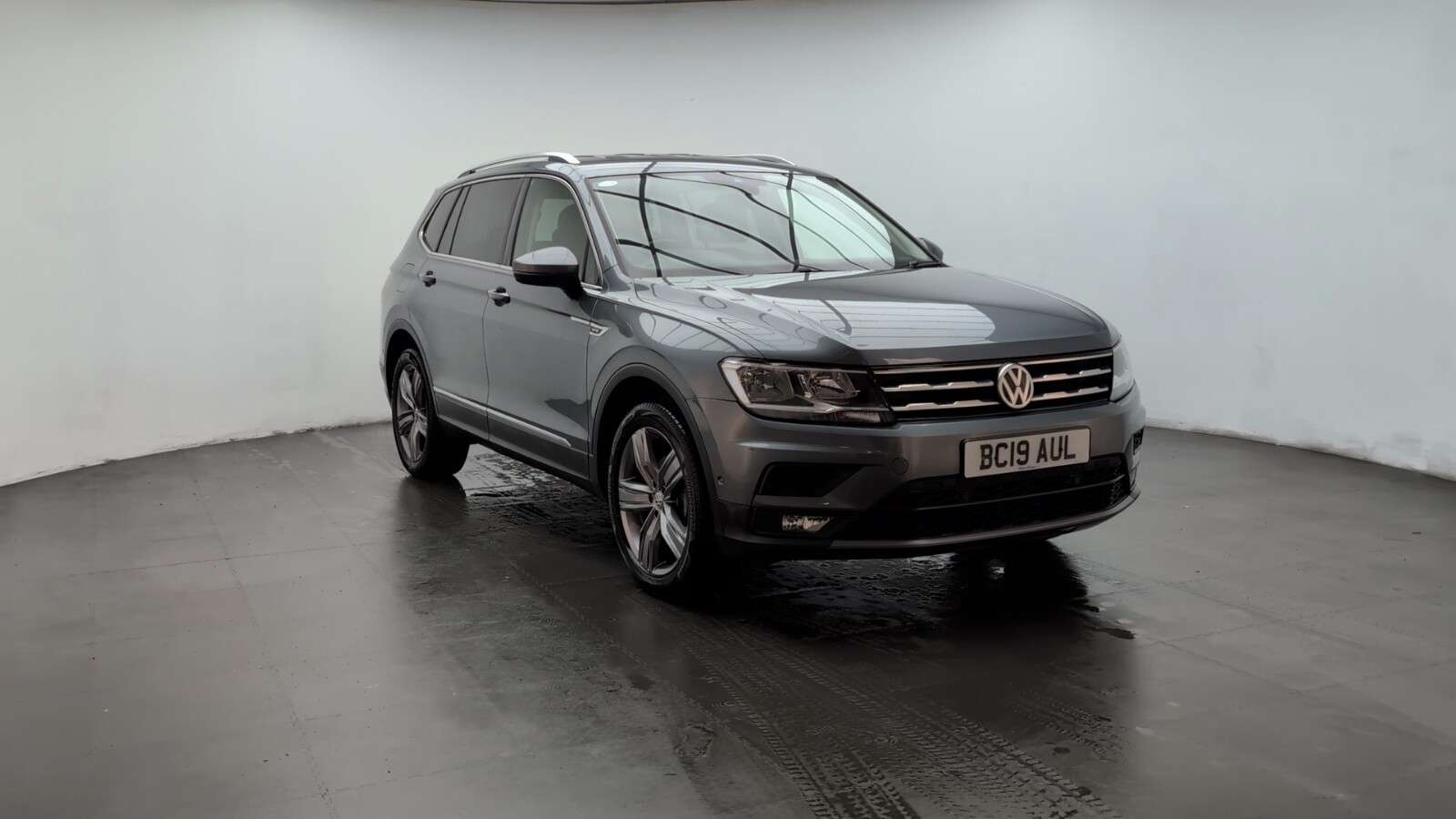 2019 VOLKSWAGEN TIGUAN ALLSPACE 2019 VOLKSWAGEN TIGUAN ALLSPACE