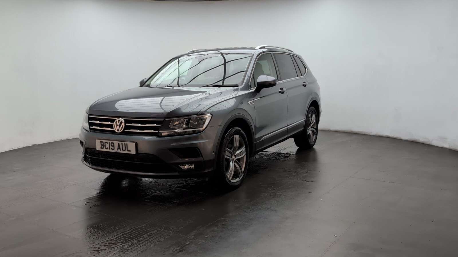 2019 VOLKSWAGEN TIGUAN ALLSPACE 2019 VOLKSWAGEN TIGUAN ALLSPACE