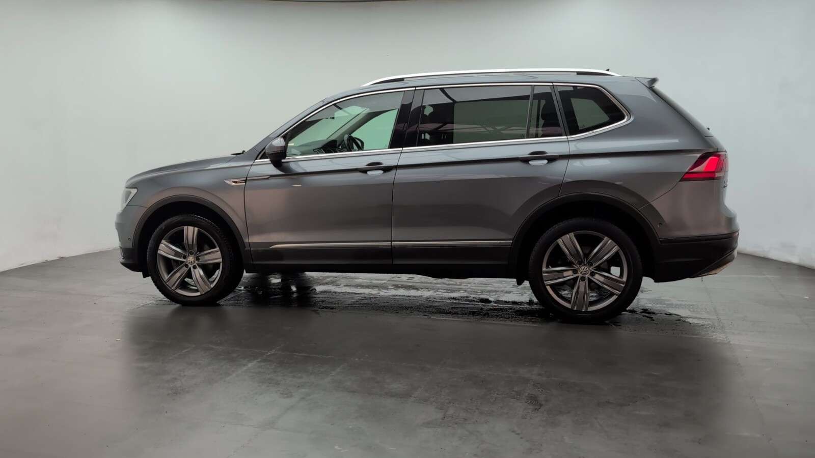 2019 VOLKSWAGEN TIGUAN ALLSPACE 2019 VOLKSWAGEN TIGUAN ALLSPACE