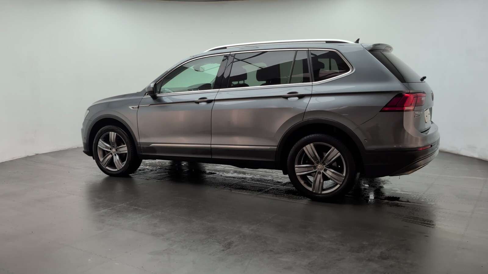 2019 VOLKSWAGEN TIGUAN ALLSPACE 2019 VOLKSWAGEN TIGUAN ALLSPACE