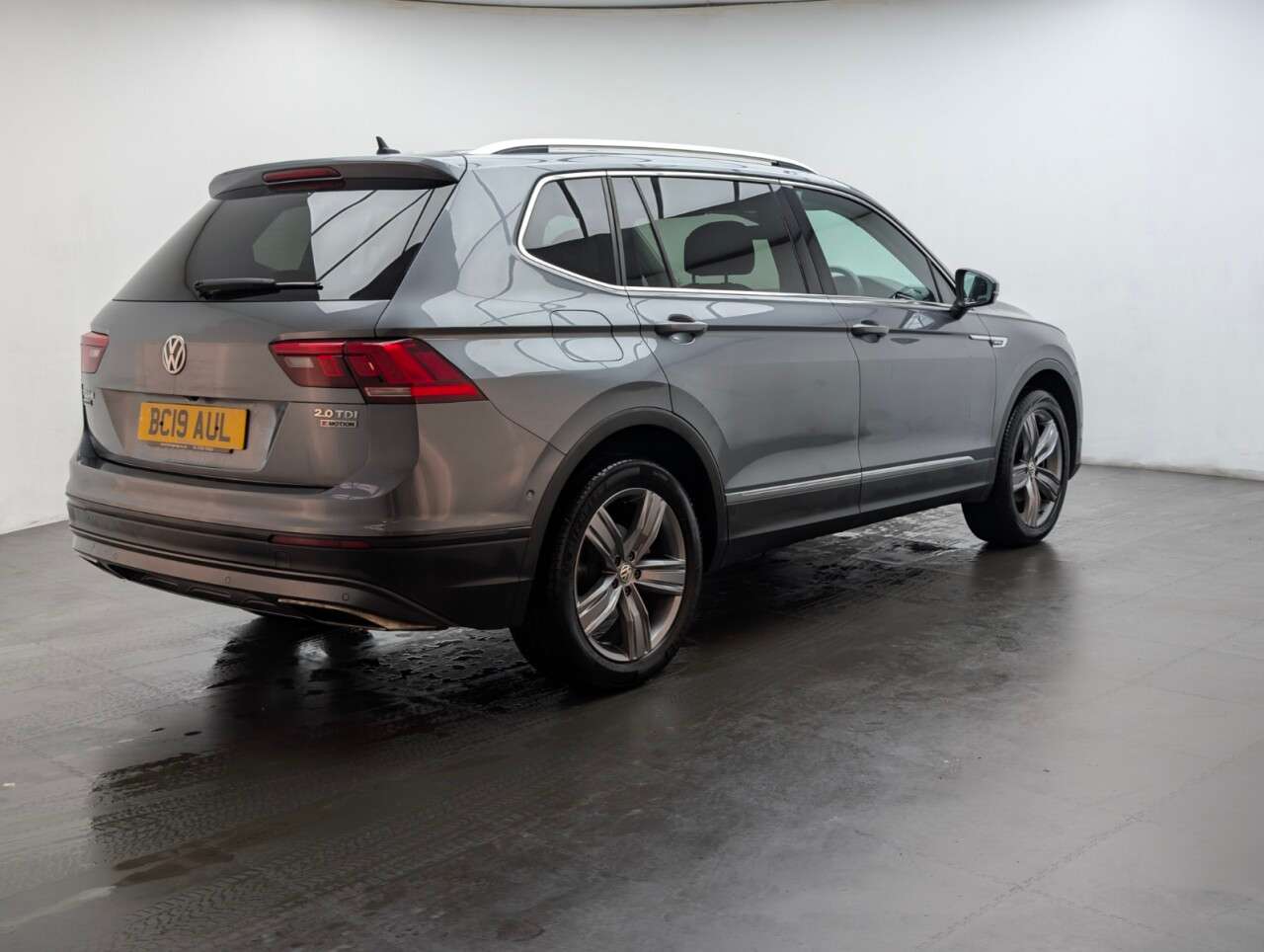 2019 VOLKSWAGEN TIGUAN ALLSPACE 2019 VOLKSWAGEN TIGUAN ALLSPACE