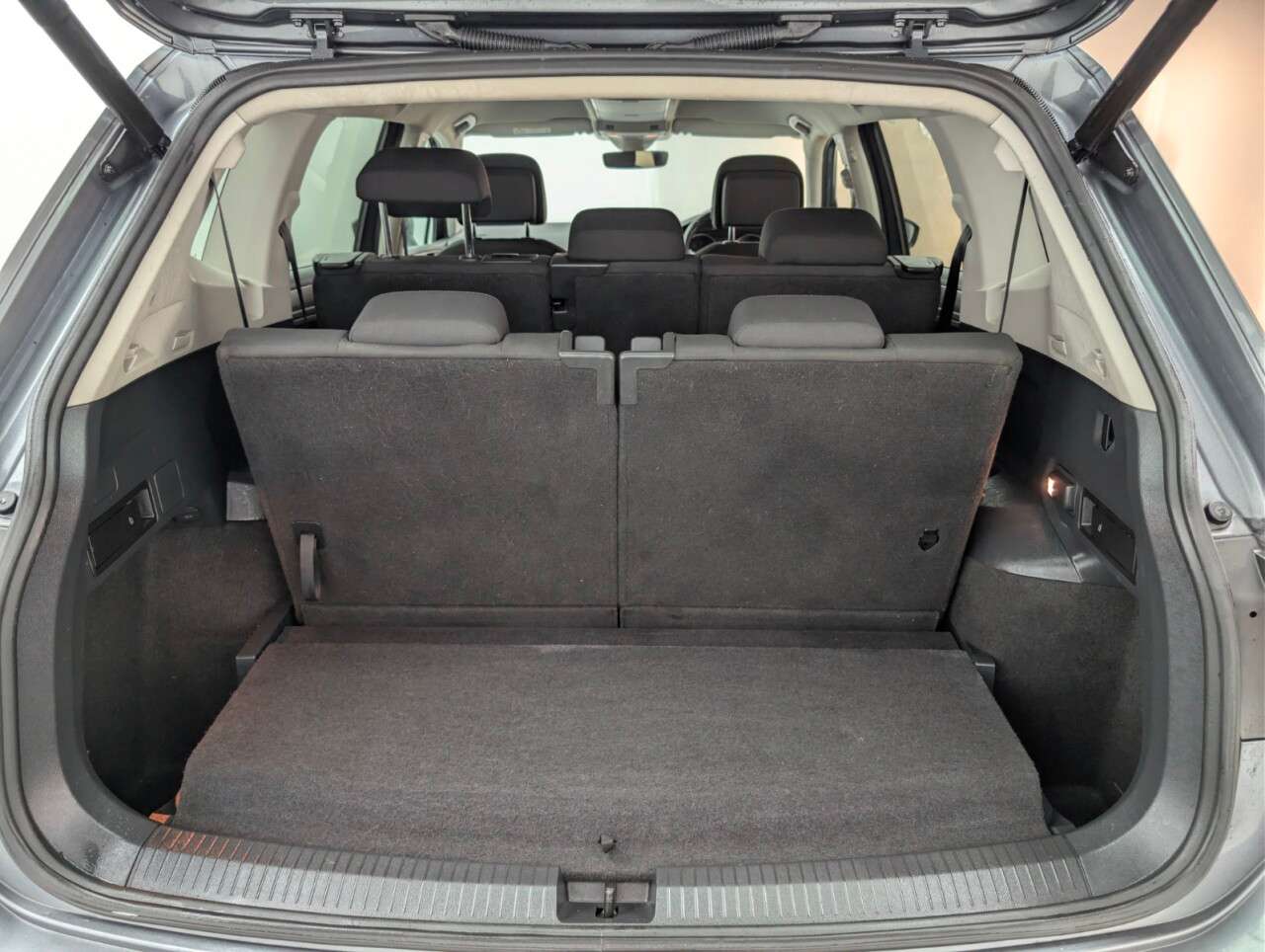 2019 VOLKSWAGEN TIGUAN ALLSPACE 2019 VOLKSWAGEN TIGUAN ALLSPACE