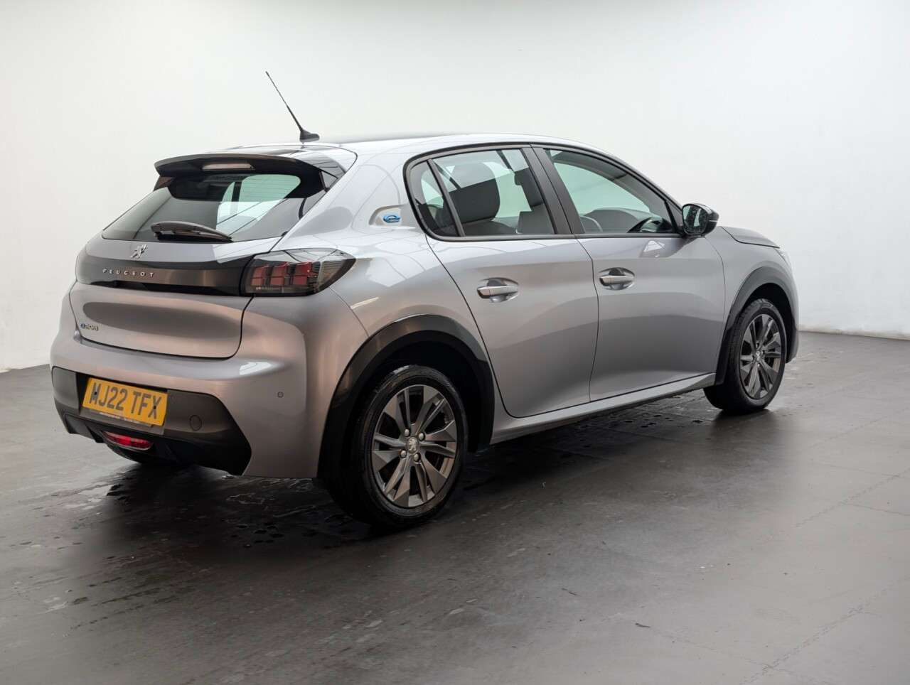 2022 PEUGEOT E-208 2022 PEUGEOT E-208