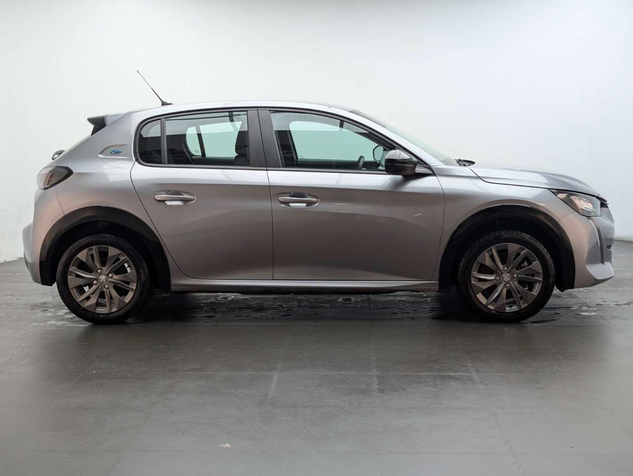 2022 PEUGEOT E-208 2022 PEUGEOT E-208