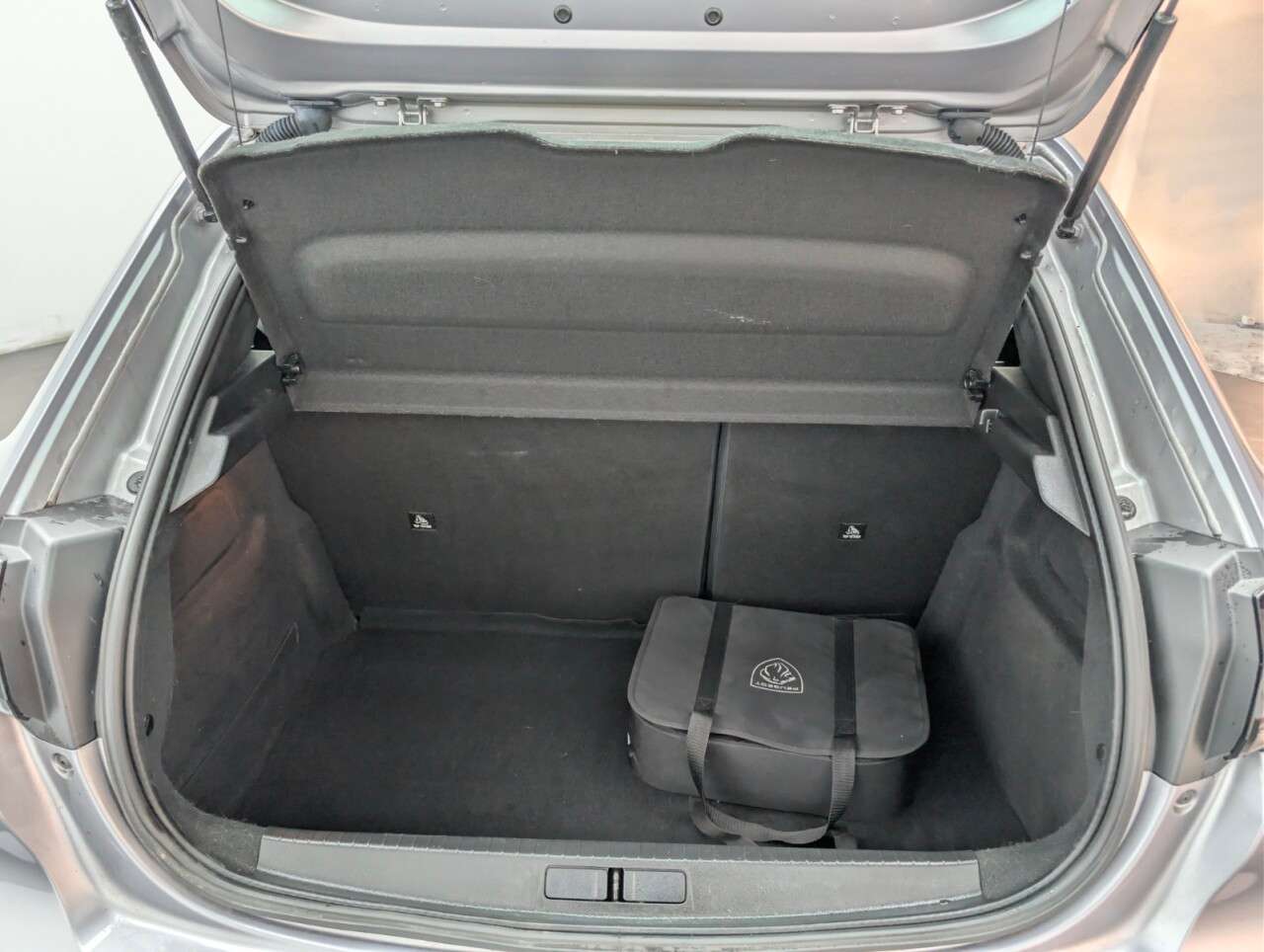 2022 PEUGEOT E-208 2022 PEUGEOT E-208