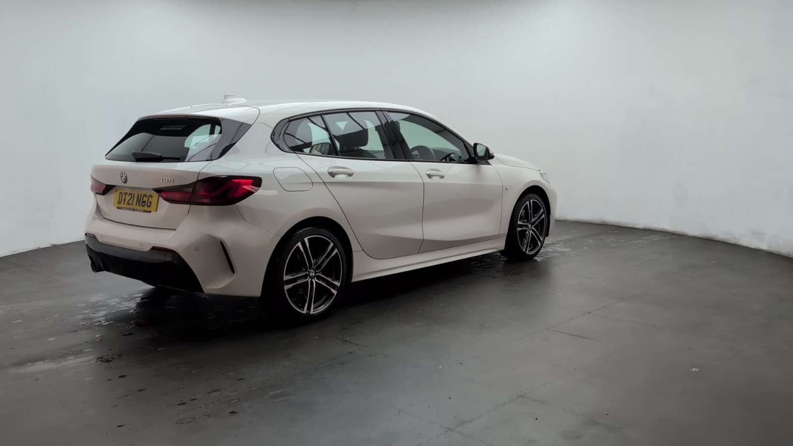 2021 BMW 1 SERIES 2021 BMW 1 SERIES