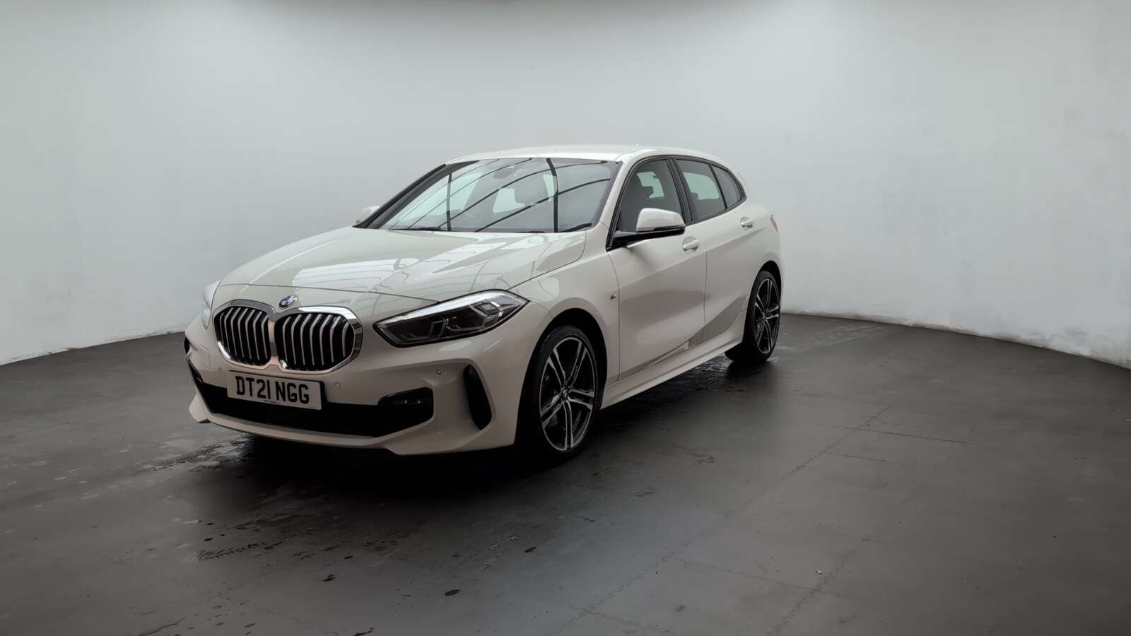 2021 BMW 1 SERIES 2021 BMW 1 SERIES