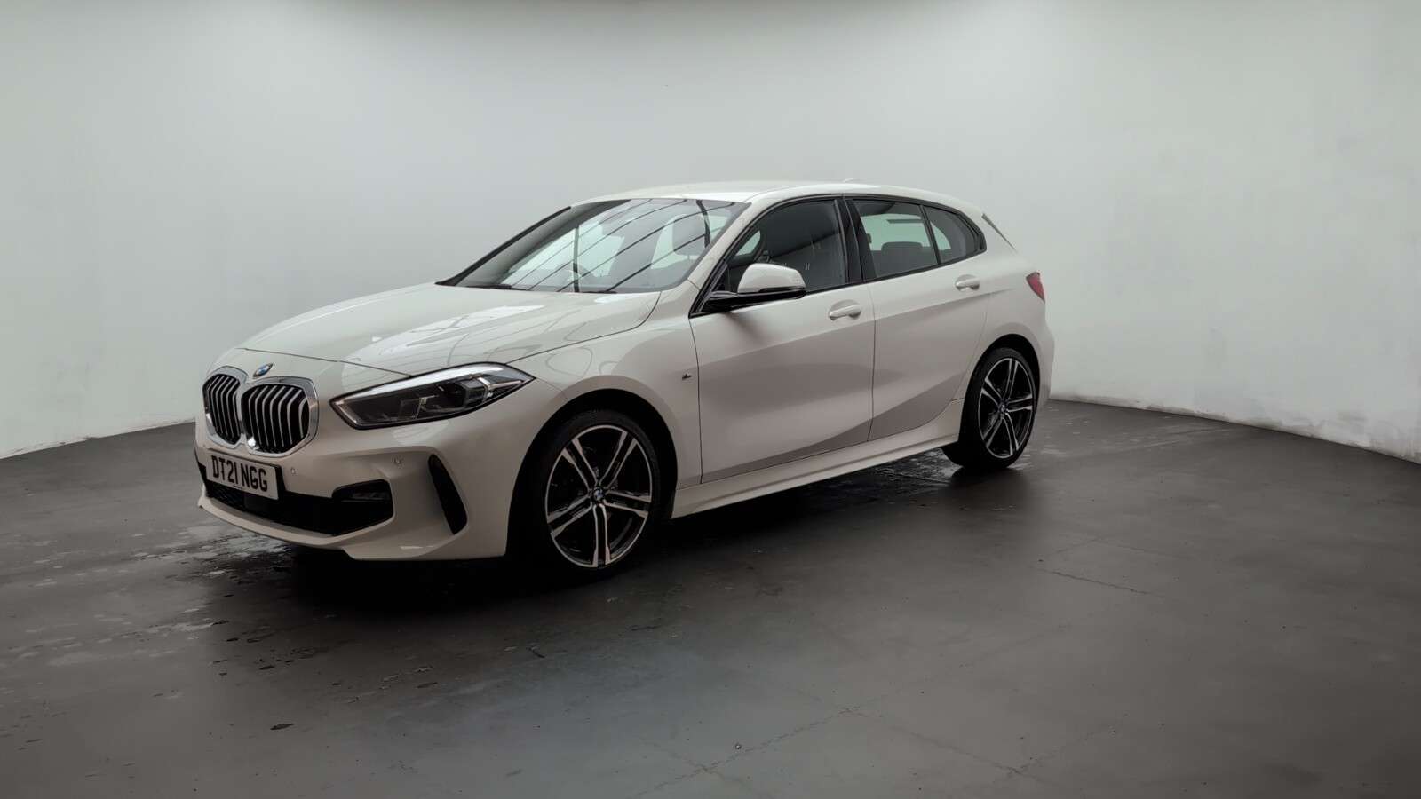 2021 BMW 1 SERIES 2021 BMW 1 SERIES