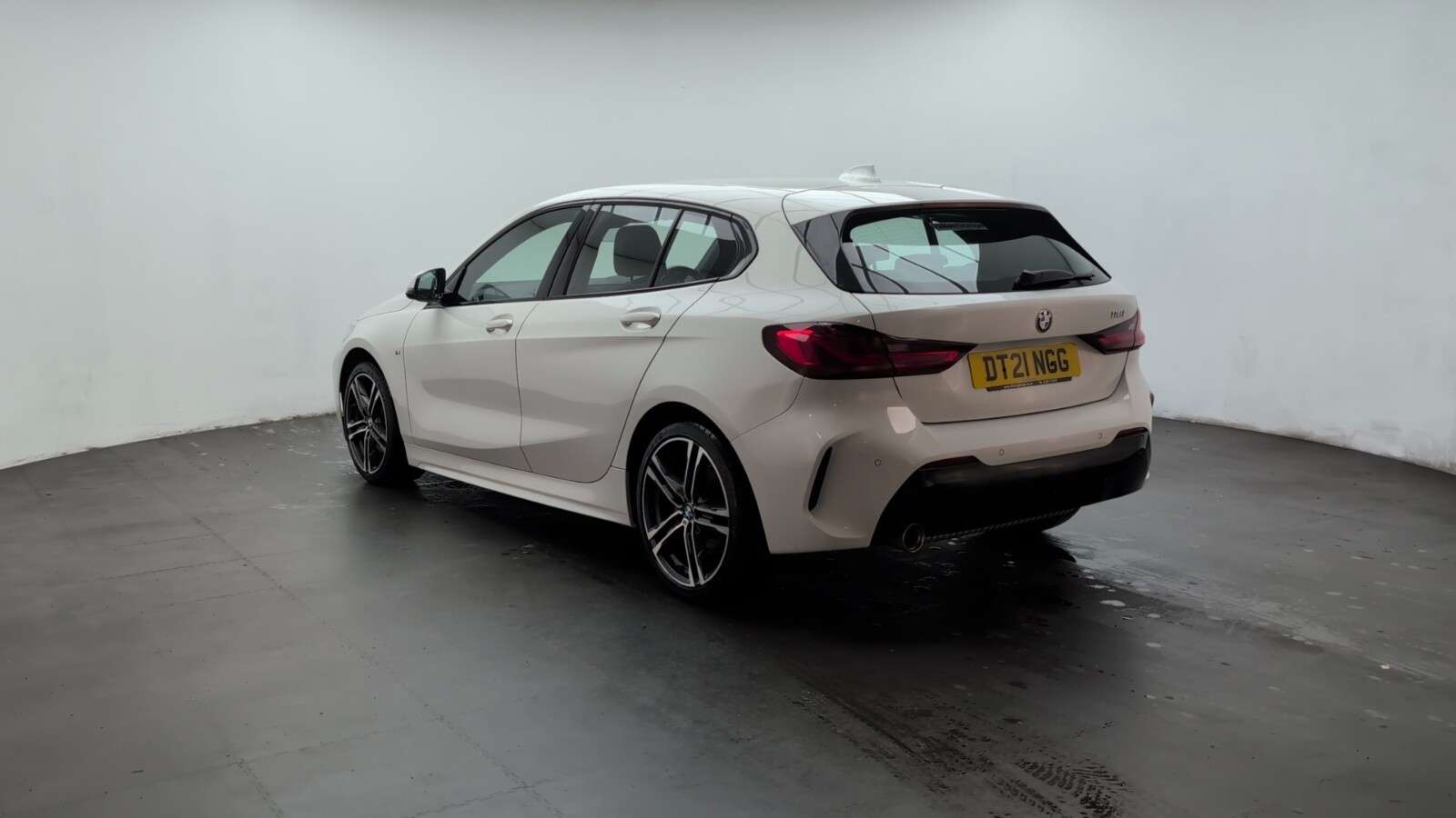 2021 BMW 1 SERIES 2021 BMW 1 SERIES