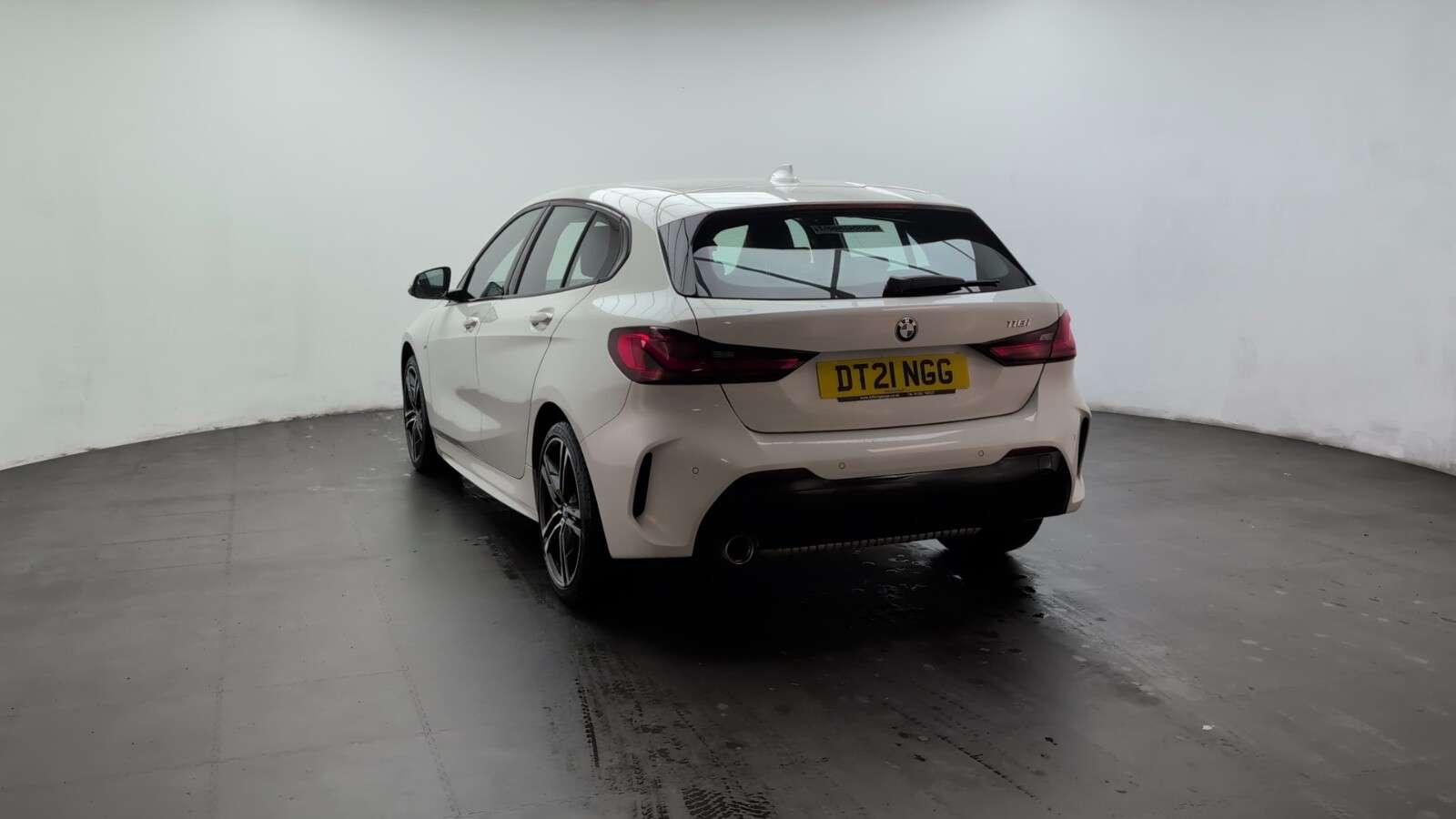 2021 BMW 1 SERIES 2021 BMW 1 SERIES