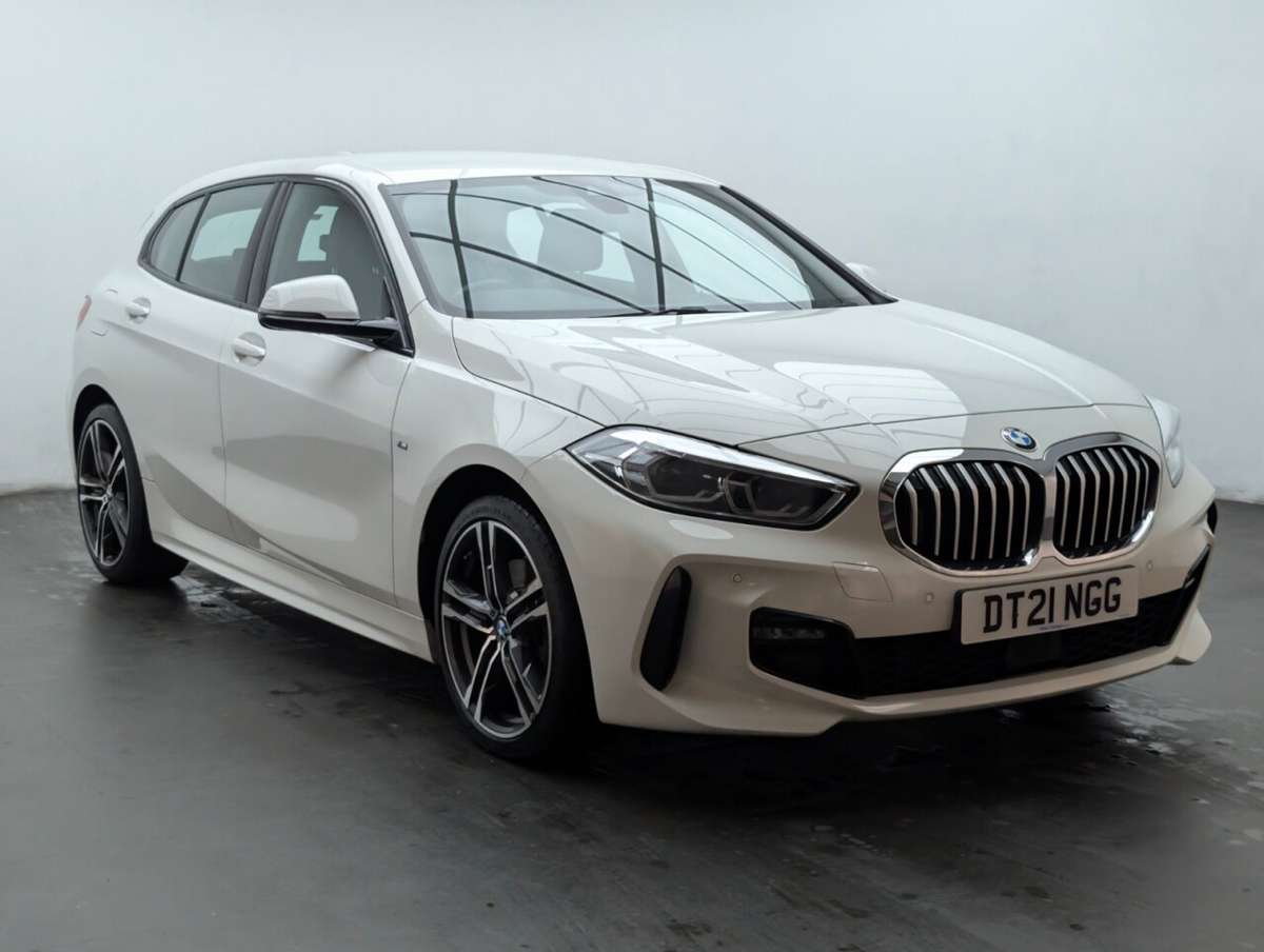 Check out this BMW 1 Series 2021 Petrol Manual