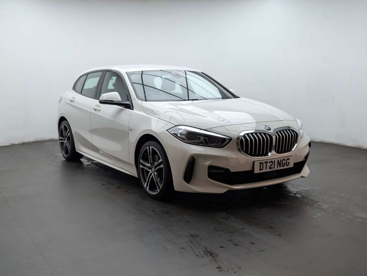 2021 BMW 1 SERIES 2021 BMW 1 SERIES
