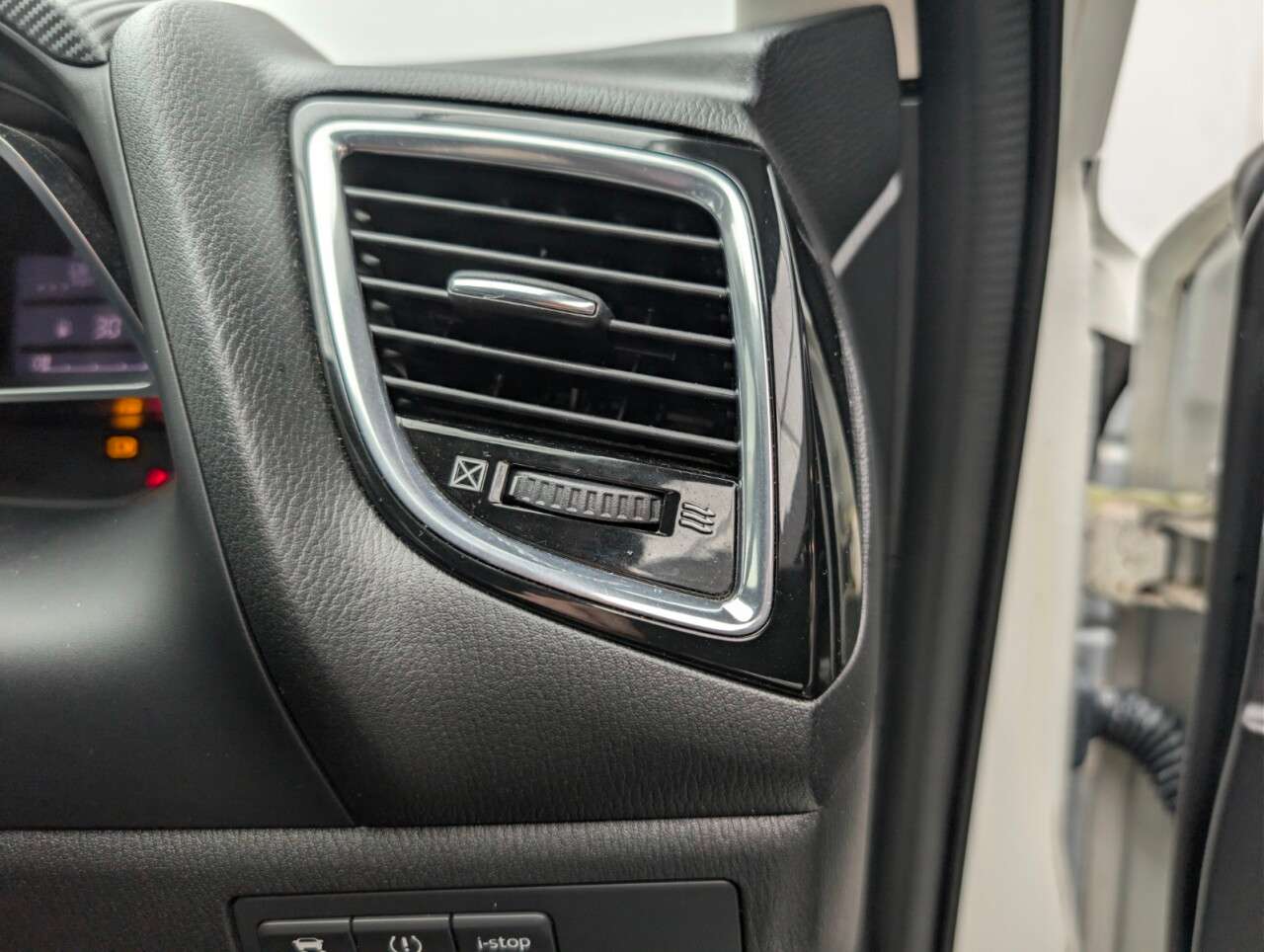 2015 MAZDA MAZDA3 2015 MAZDA MAZDA3