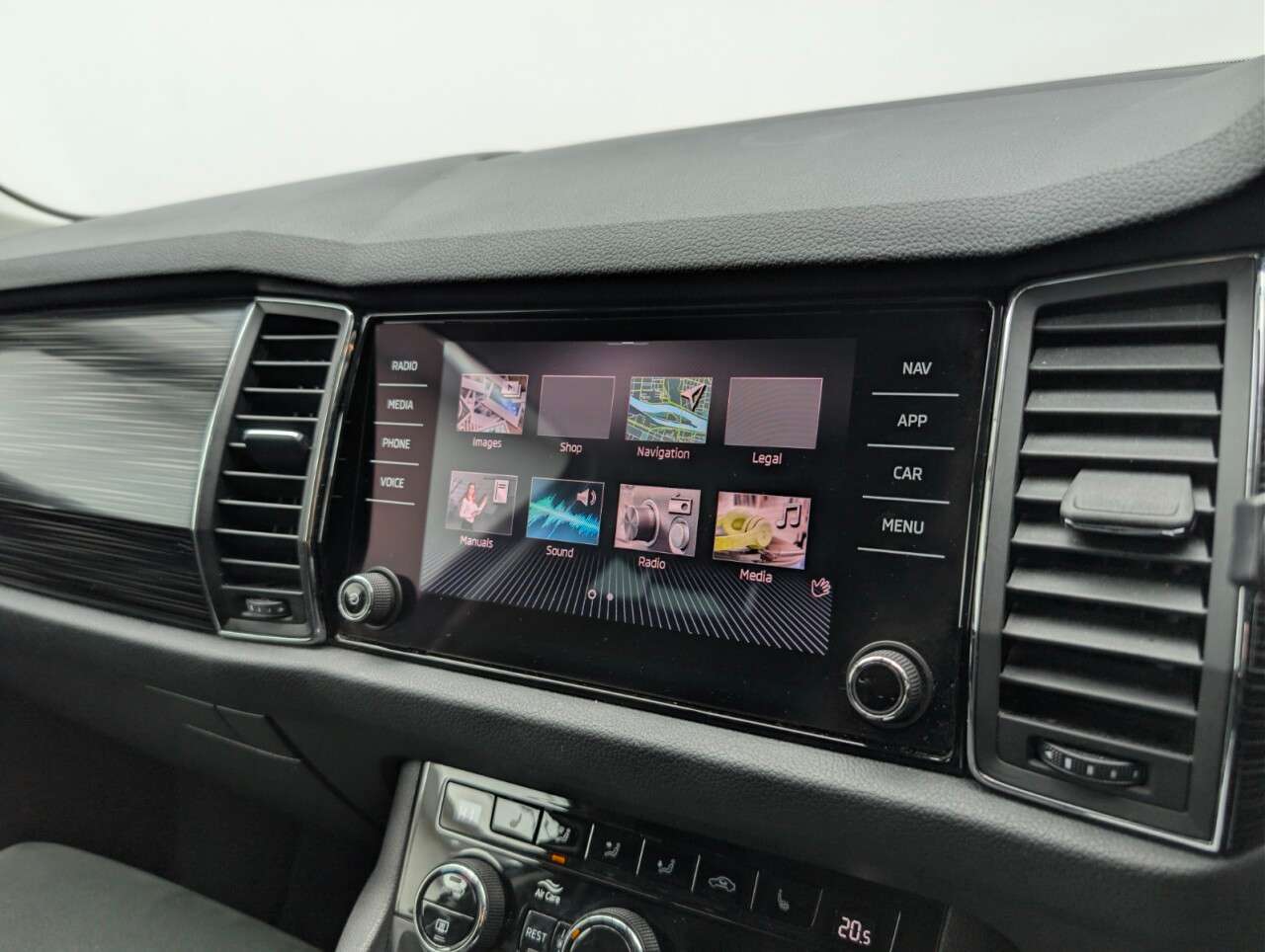 2021 SKODA KODIAQ 2021 SKODA KODIAQ