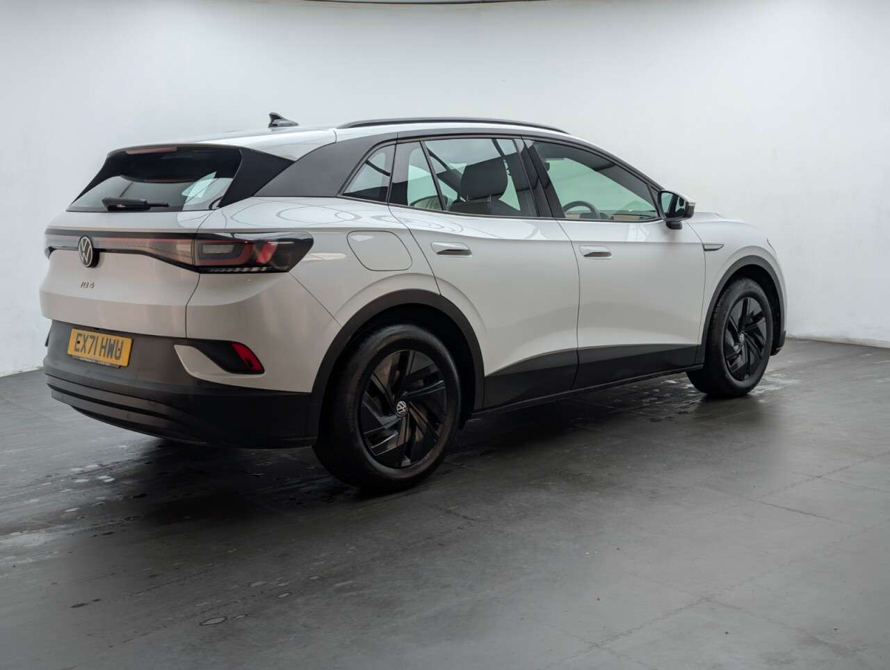 2021 VOLKSWAGEN 181 2021 VOLKSWAGEN 181