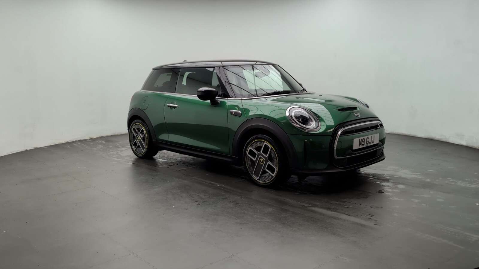 2021 MINI ELECTRIC HATCH 2021 MINI ELECTRIC HATCH