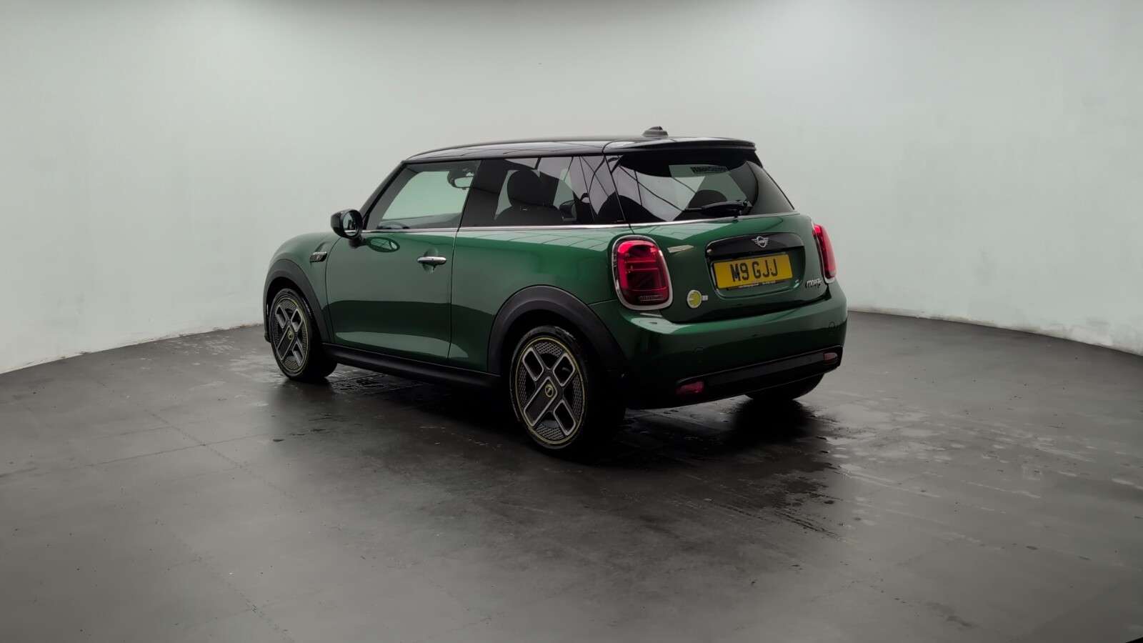 2021 MINI ELECTRIC HATCH 2021 MINI ELECTRIC HATCH