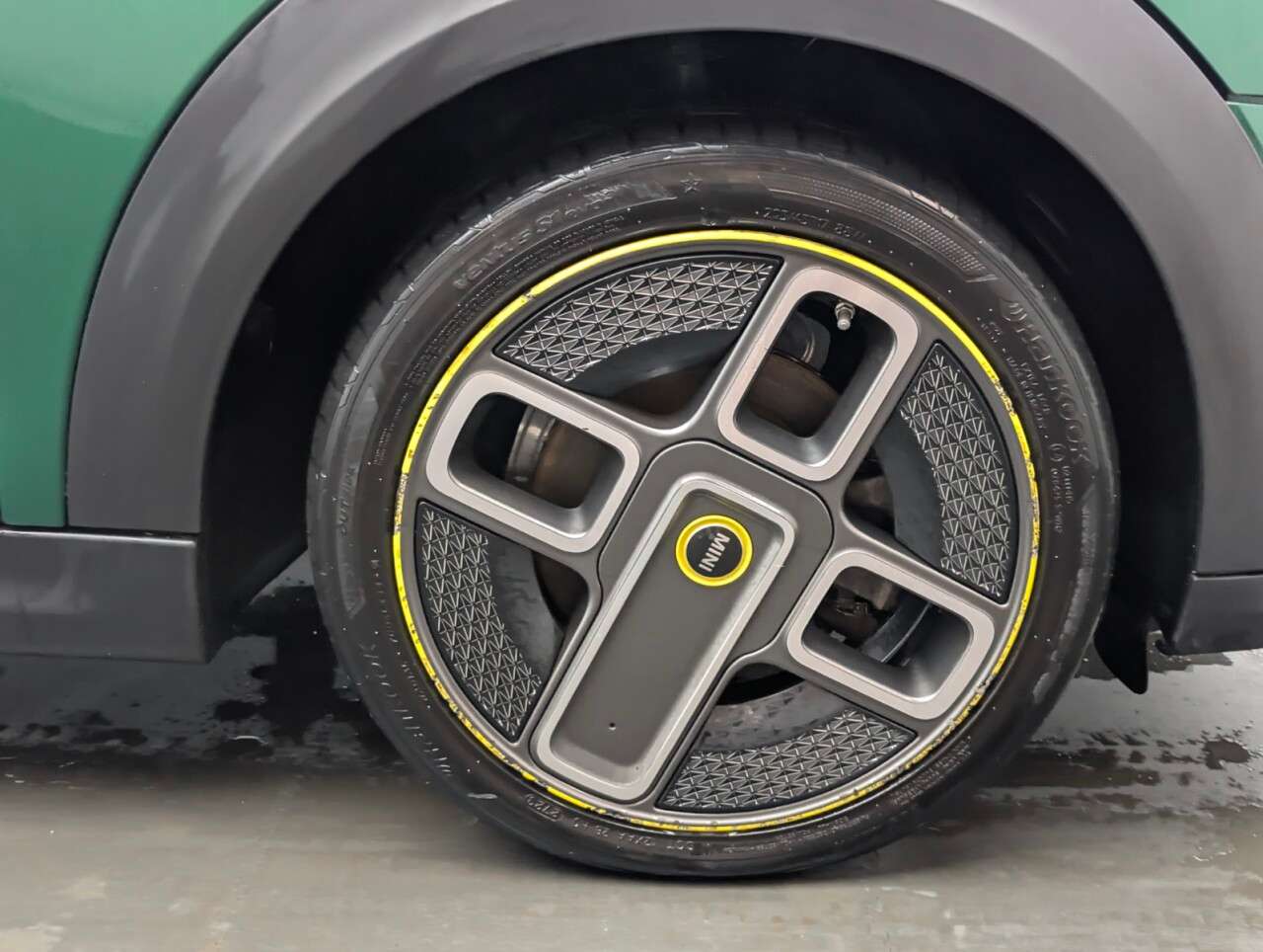 2021 MINI ELECTRIC HATCH 2021 MINI ELECTRIC HATCH